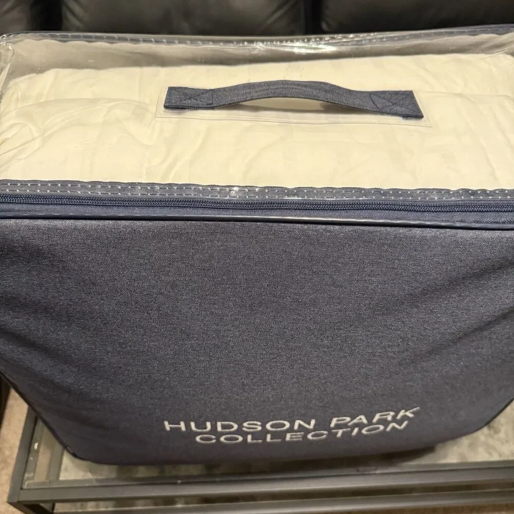 Hudson Park My Luxe Down Medium Weight Full/Queen Comforter